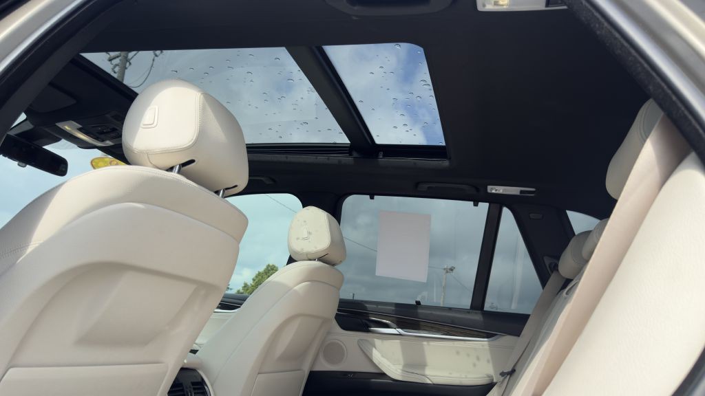 2018 BMW X5 Image 21