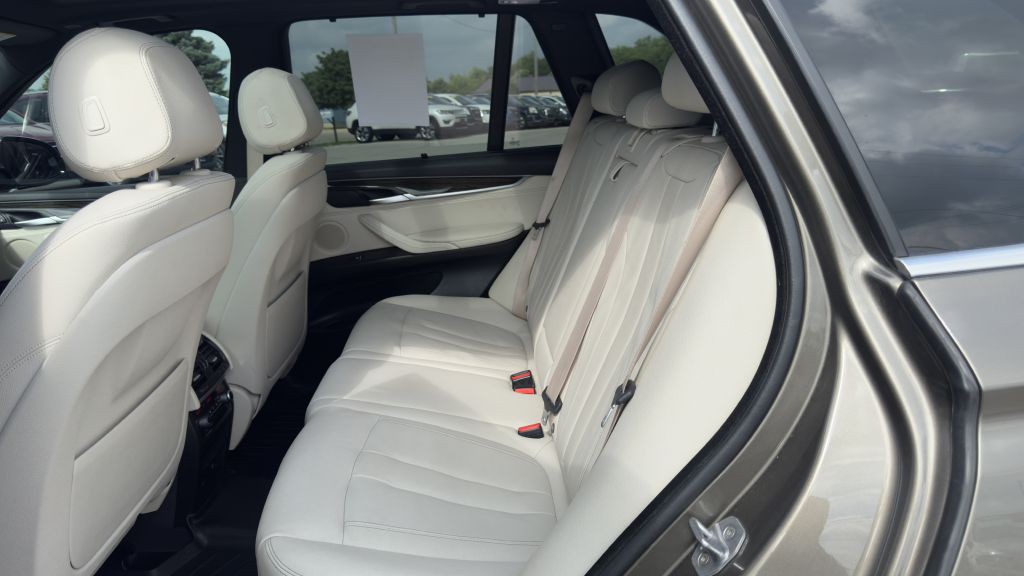 2018 BMW X5 Image 22