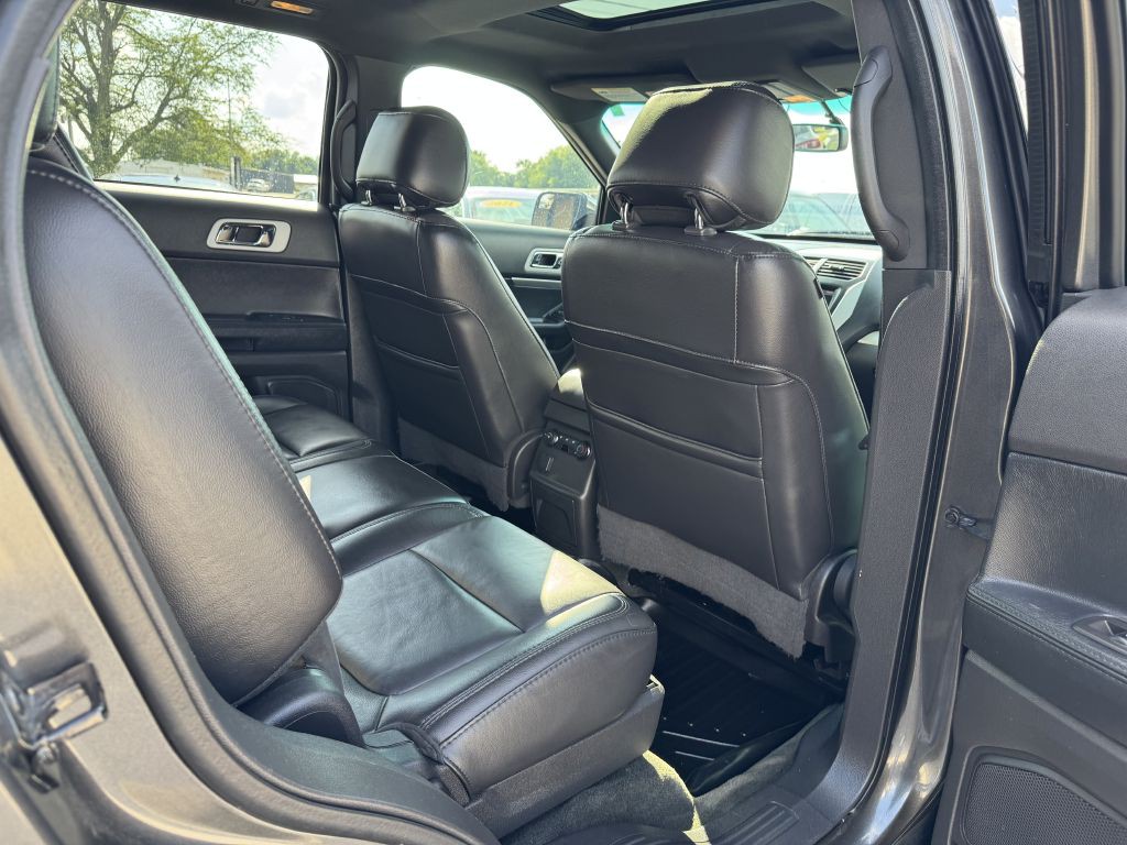 2015 Ford Explorer Image 15