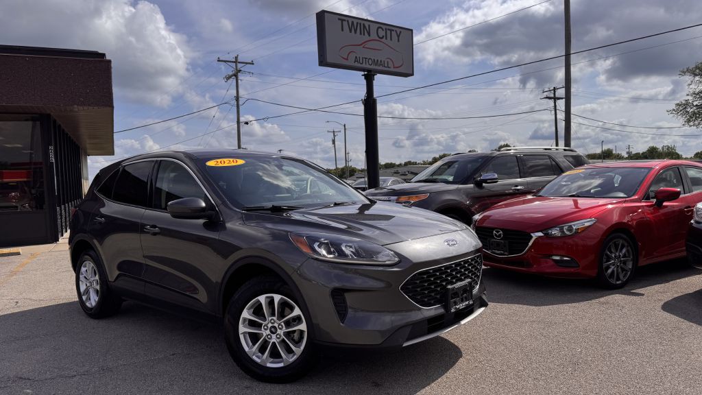 2020 Ford Escape Image 1