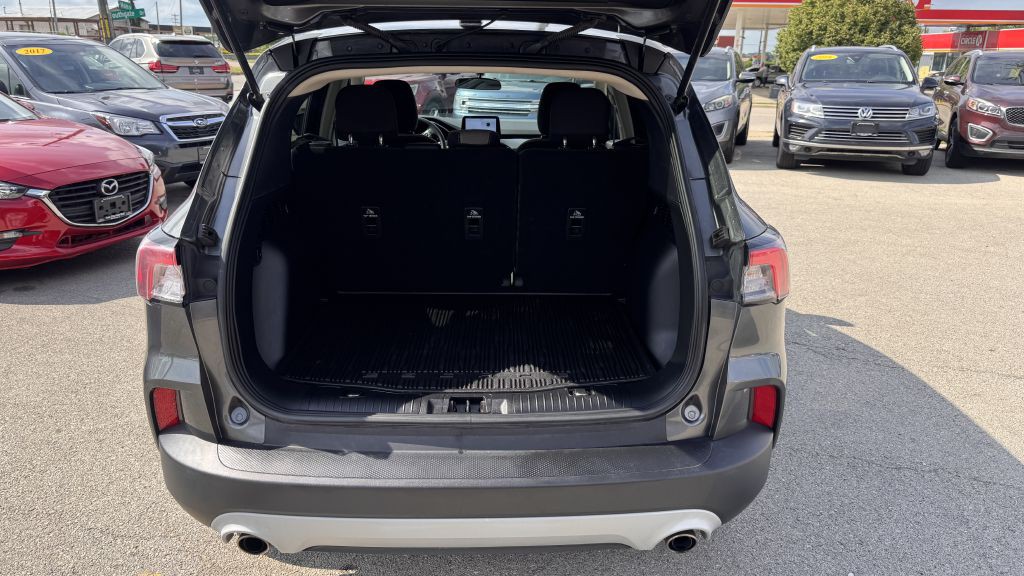 2020 Ford Escape Image 17