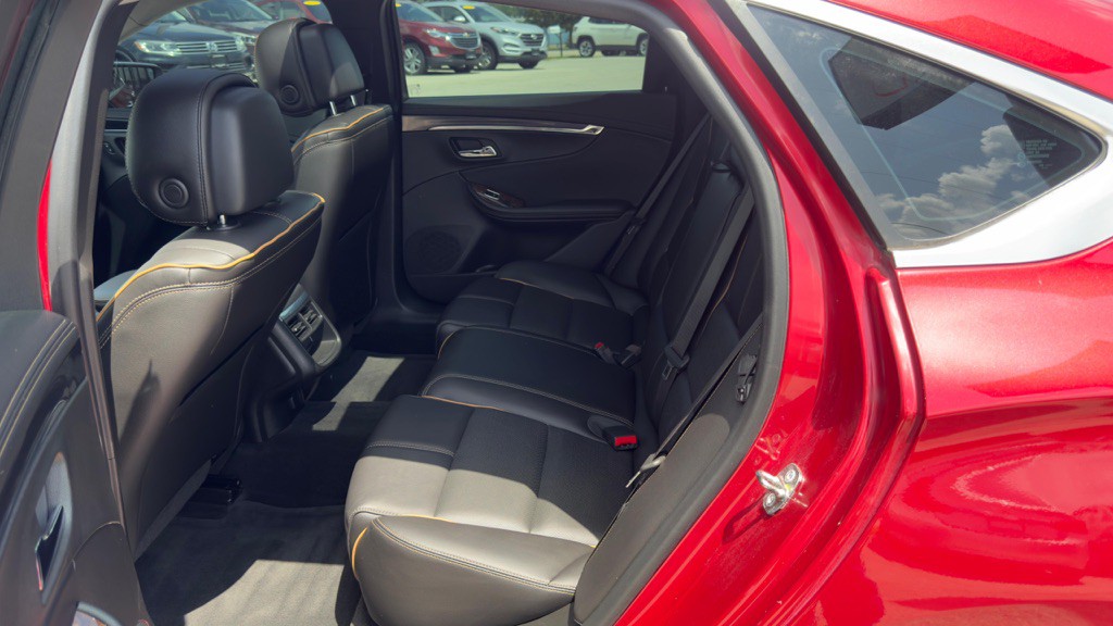 2014 Chevrolet Impala Image 18