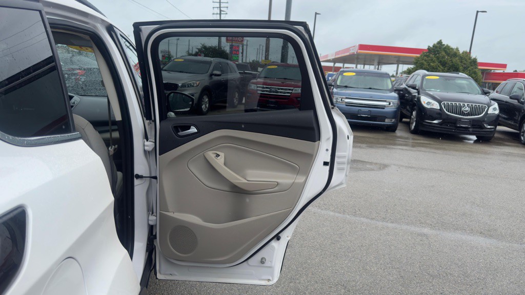 2018 Ford Escape Image 25