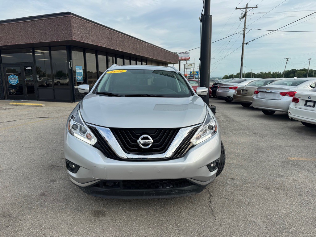 2016 Nissan Murano Image 2