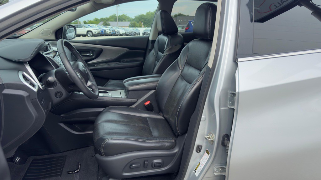 2016 Nissan Murano Image 12