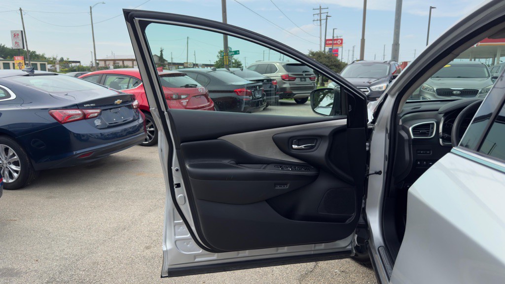 2016 Nissan Murano Image 15