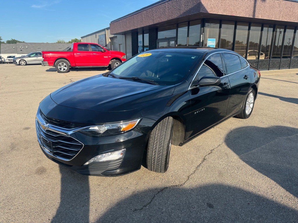 2020 Chevrolet Malibu Image 3