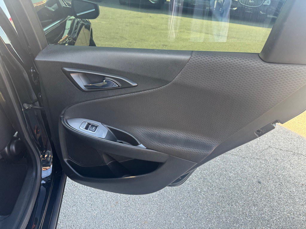 2020 Chevrolet Malibu Image 14