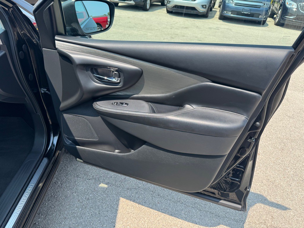 2018 Nissan Murano Image 12