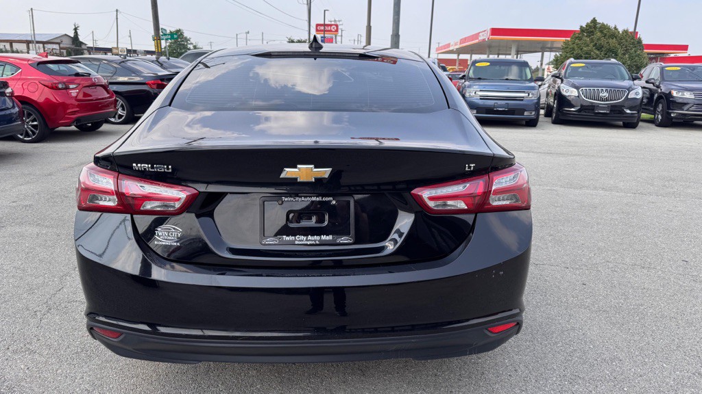 2019 Chevrolet Malibu Image 6