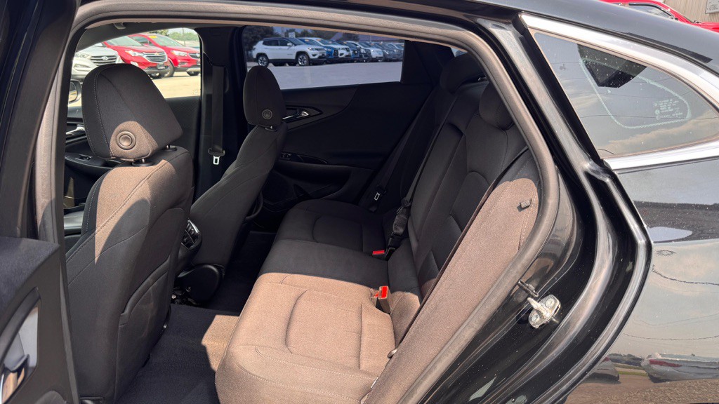 2019 Chevrolet Malibu Image 19