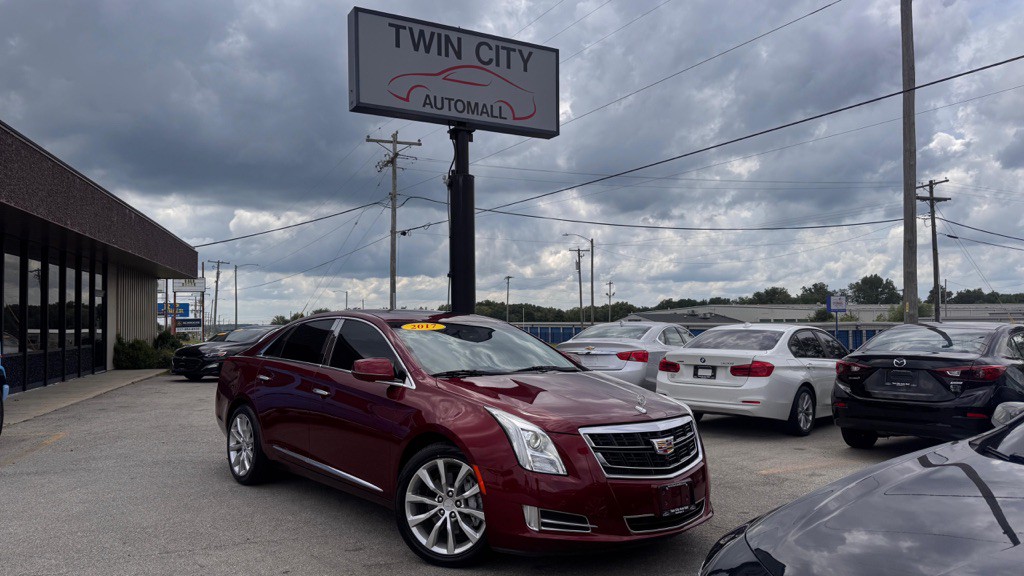 2017 Cadillac XTS Image 1