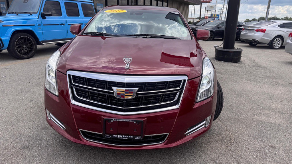 2017 Cadillac XTS Image 2
