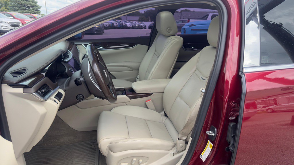 2017 Cadillac XTS Image 12
