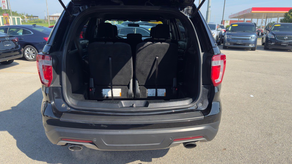 2018 Ford Explorer Image 9
