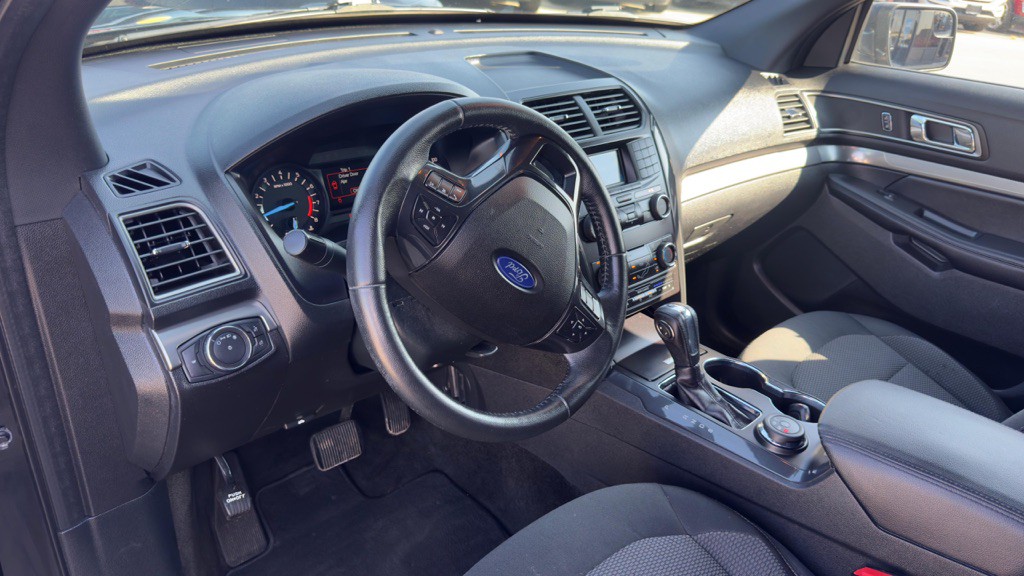 2018 Ford Explorer Image 13