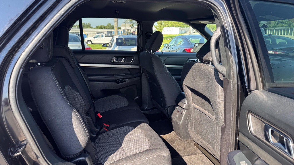 2018 Ford Explorer Image 18