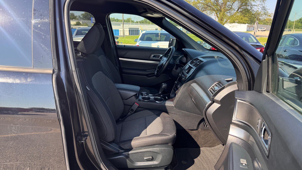 2018 Ford Explorer Image 20
