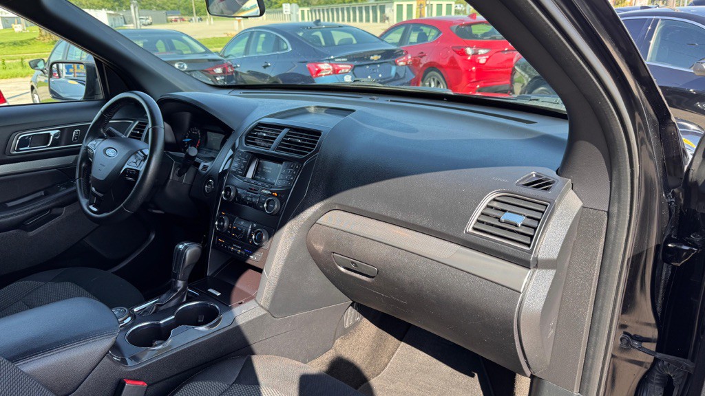 2018 Ford Explorer Image 23