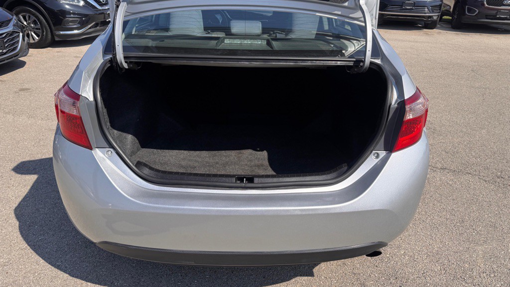 2018 Toyota Corolla Image 9