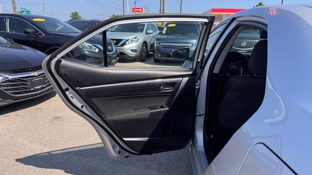 2018 Toyota Corolla Image 22