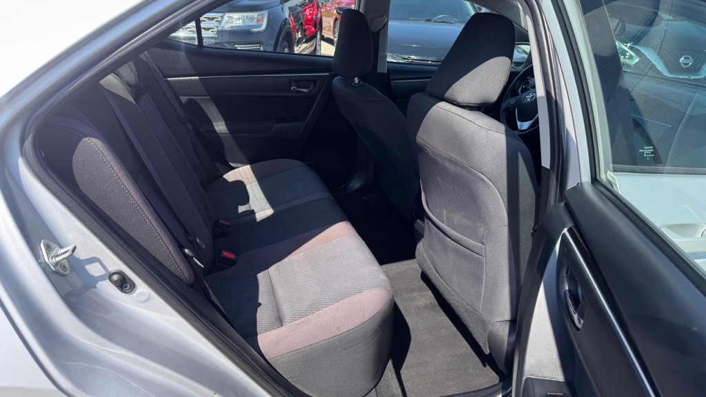 2018 Toyota Corolla Image 24