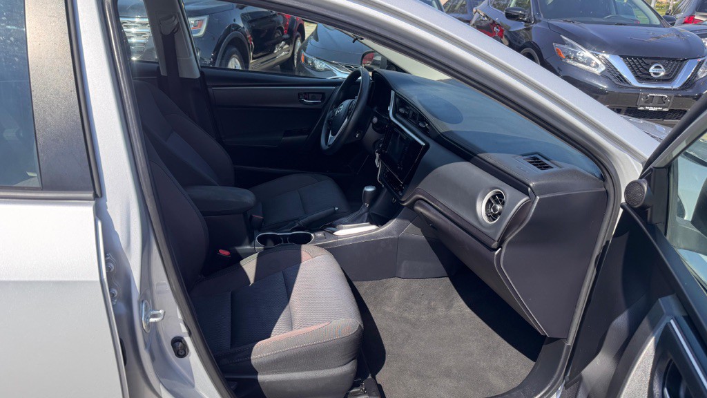 2018 Toyota Corolla Image 25