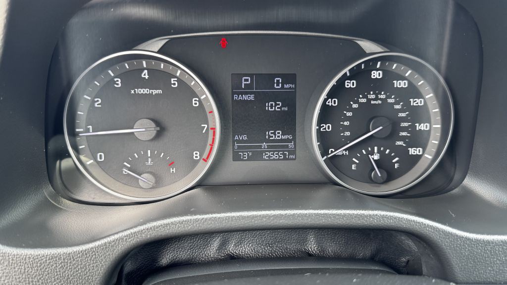 2017 Hyundai Elantra Image 13