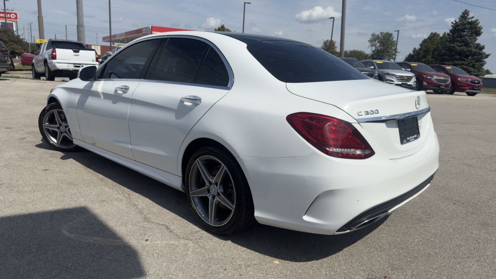 2015 Mercedes-Benz C-Class Image 5