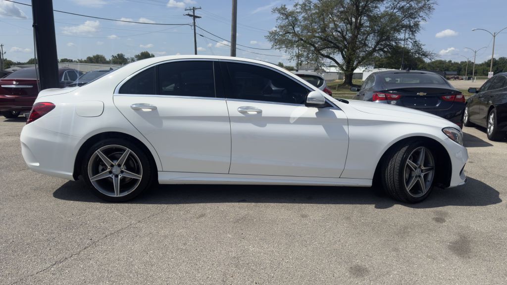 2015 Mercedes-Benz C-Class Image 8