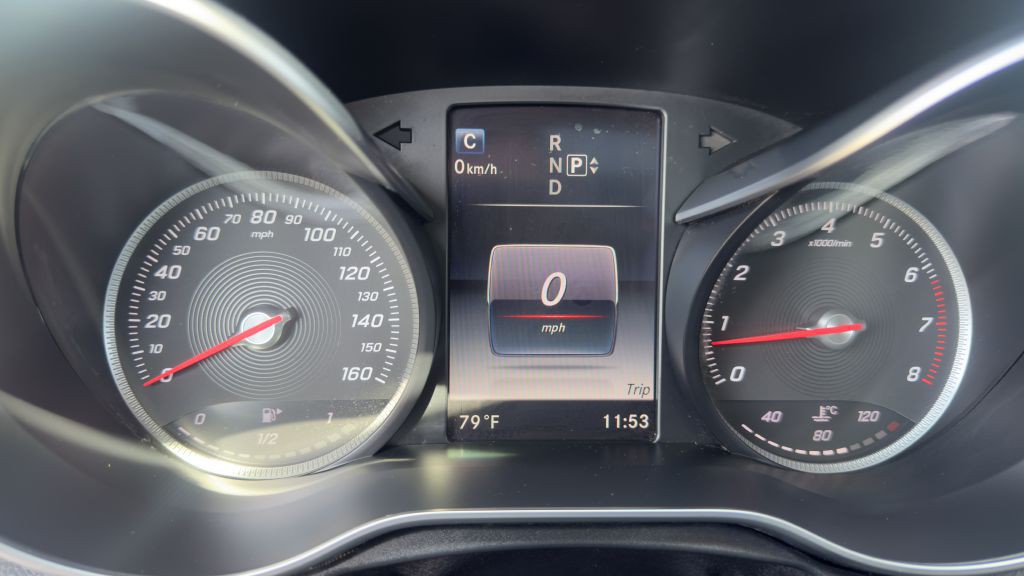 2015 Mercedes-Benz C-Class Image 20