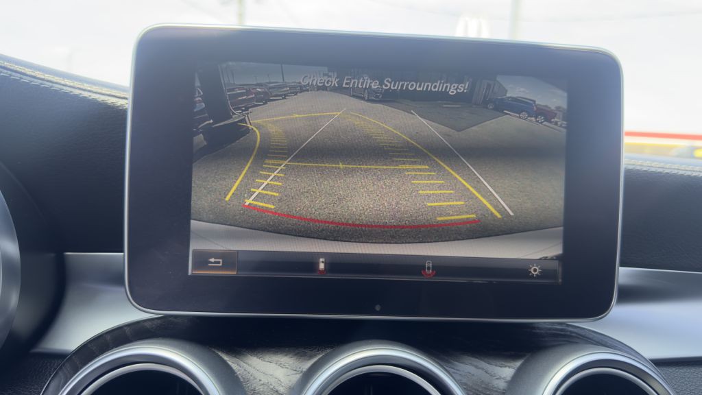 2015 Mercedes-Benz C-Class Image 22
