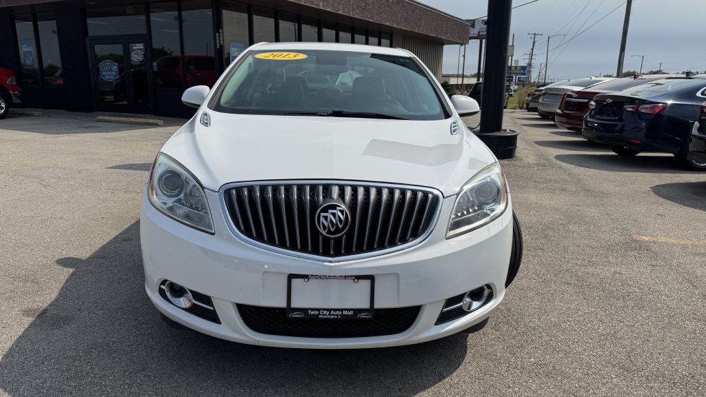 2013 Buick Verano Image 2