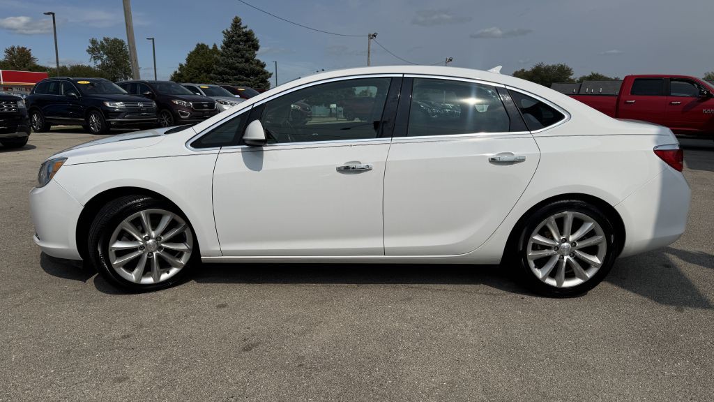 2013 Buick Verano Image 4
