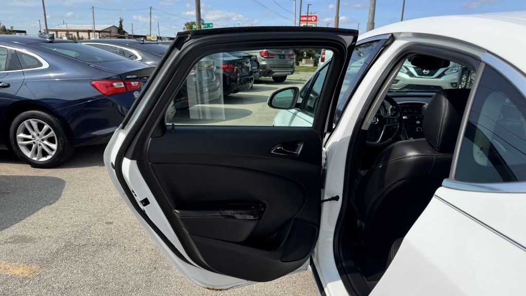2013 Buick Verano Image 22