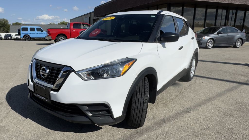 2020 Nissan Kicks Image 3