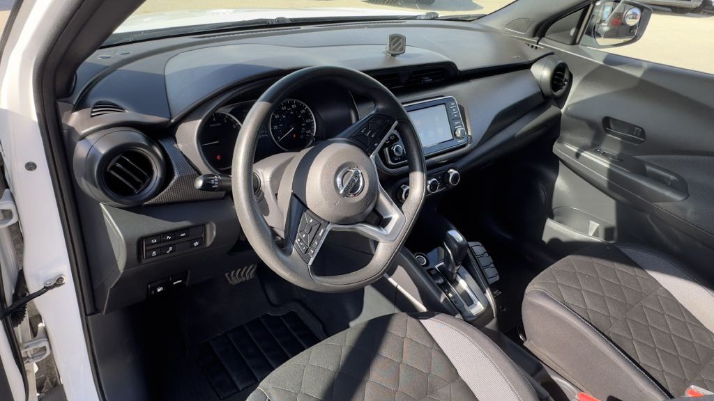2020 Nissan Kicks Image 13