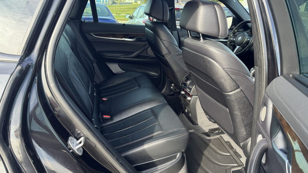 2018 BMW X6 Image 25