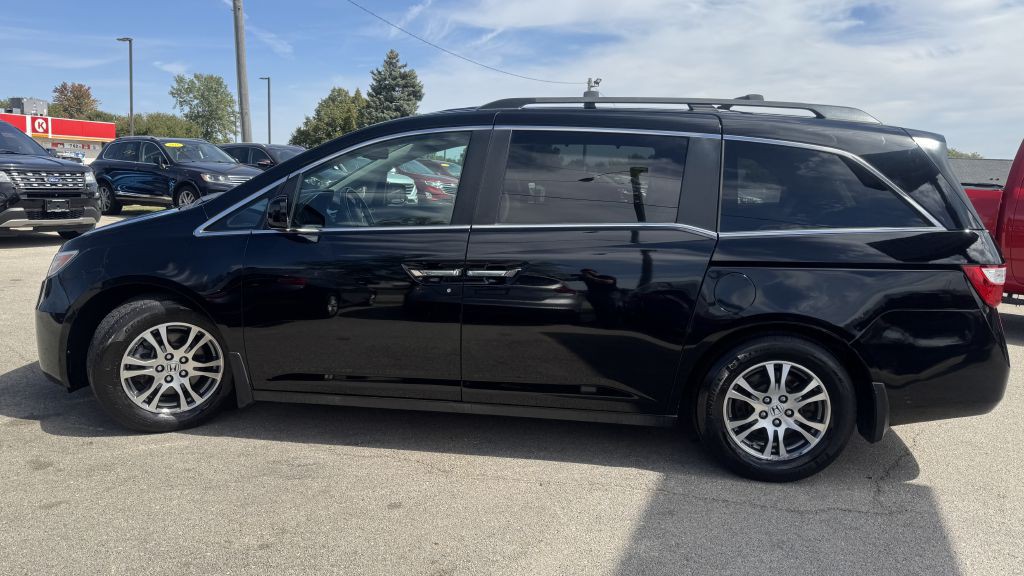 2013 Honda Odyssey Image 2