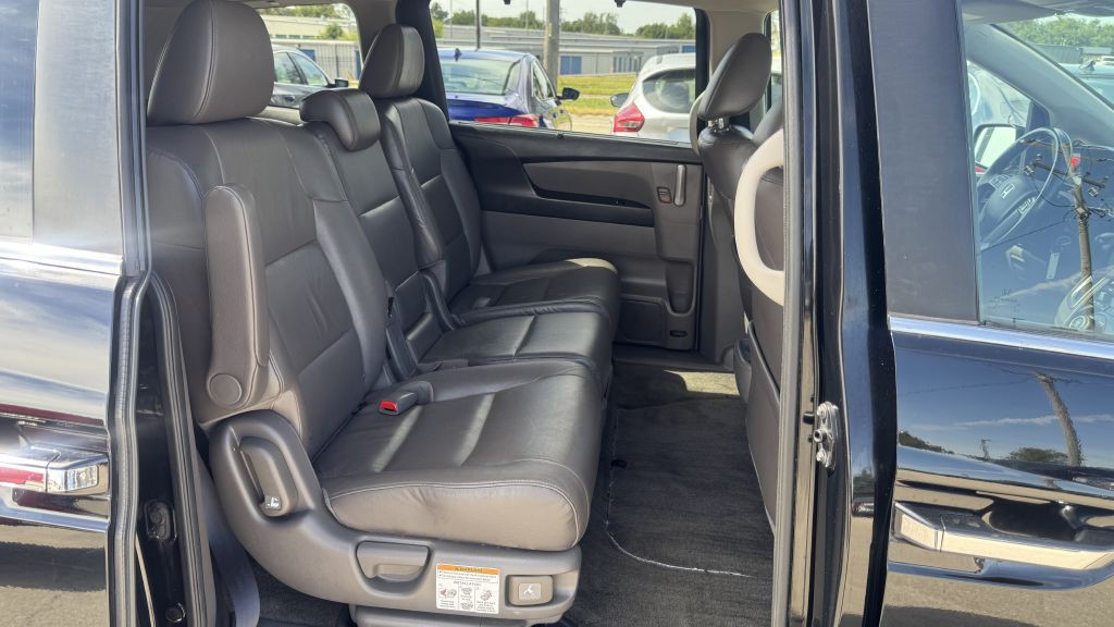 2013 Honda Odyssey Image 19