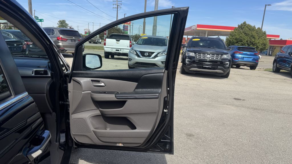 2013 Honda Odyssey Image 22
