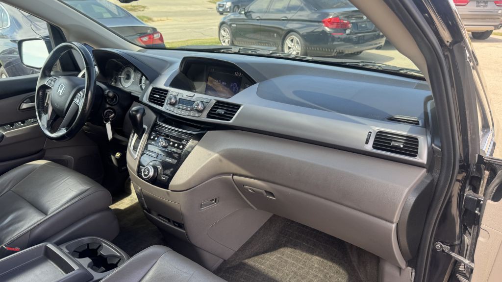 2013 Honda Odyssey Image 23