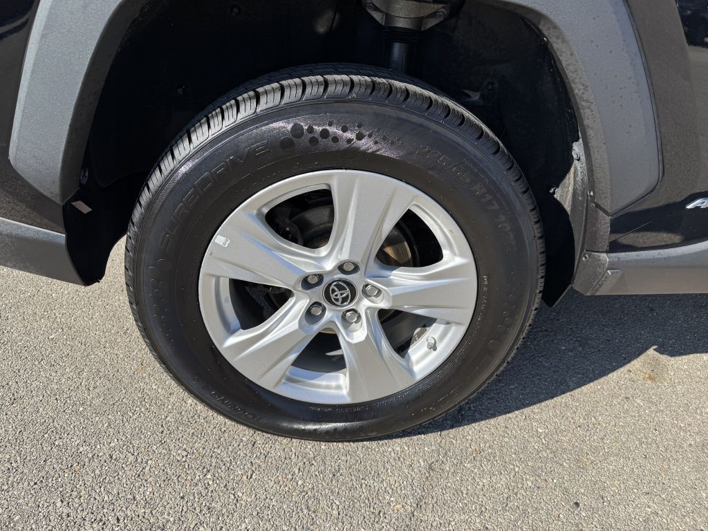 2021 Toyota Rav4 Image 9