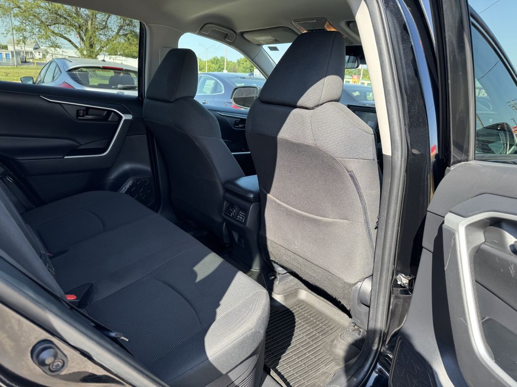2021 Toyota Rav4 Image 14