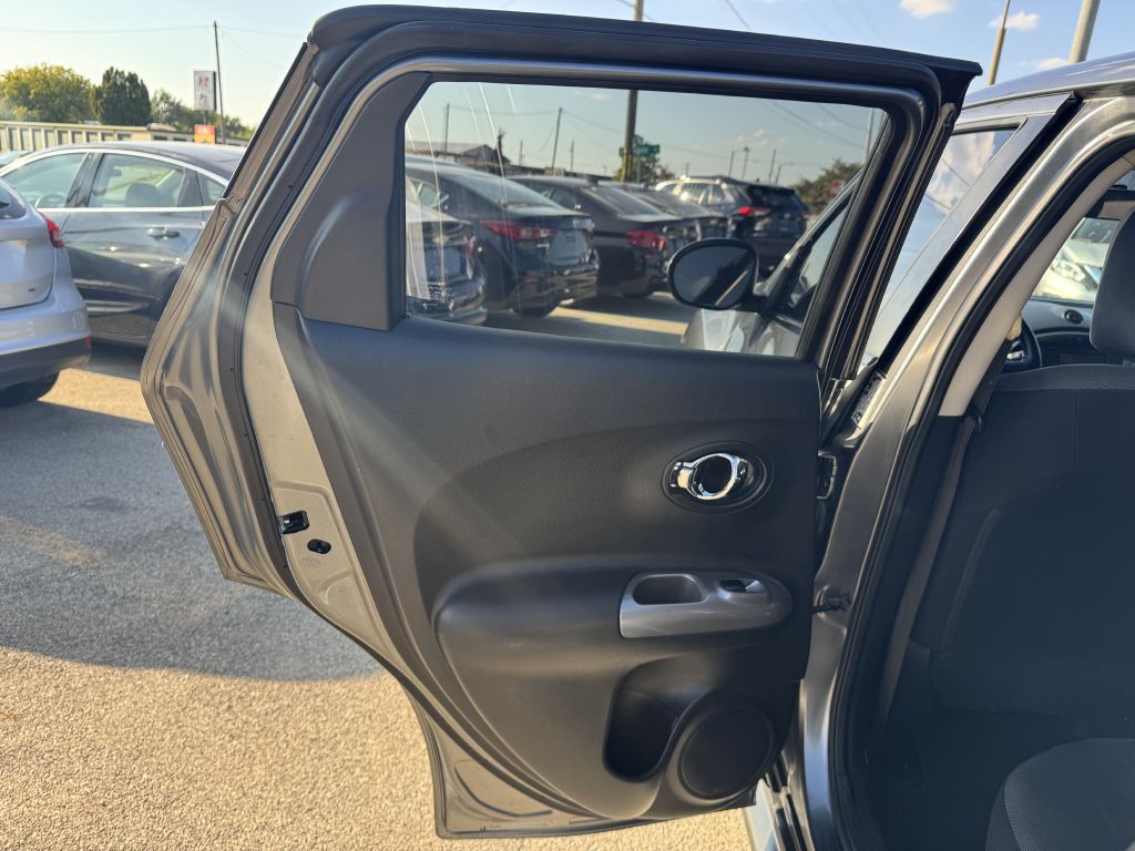 2012 Nissan Juke Image 20