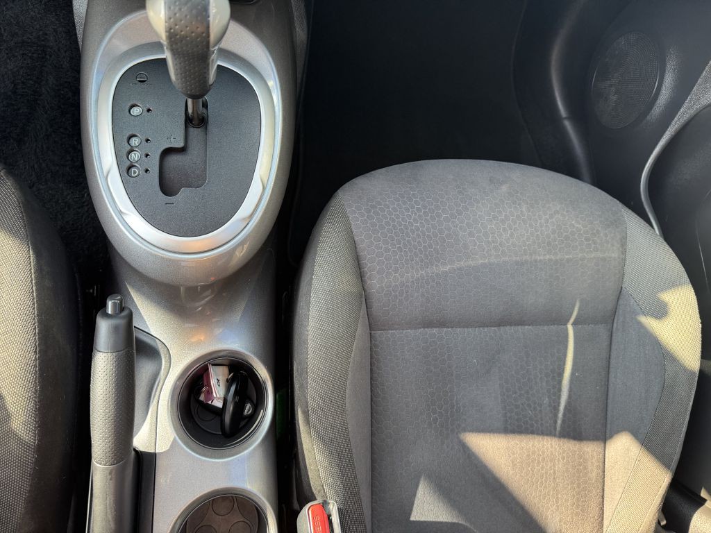 2012 Nissan Juke Image 29