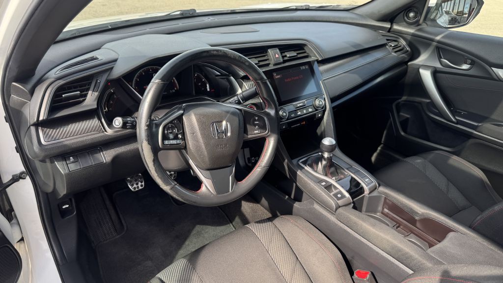 2017 Honda Civic Image 12