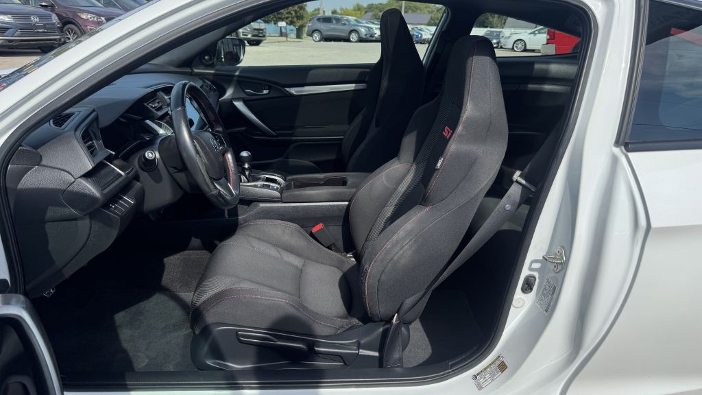 2017 Honda Civic Image 22