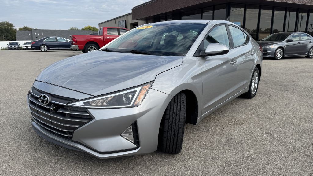 2020 Hyundai Elantra Image 3