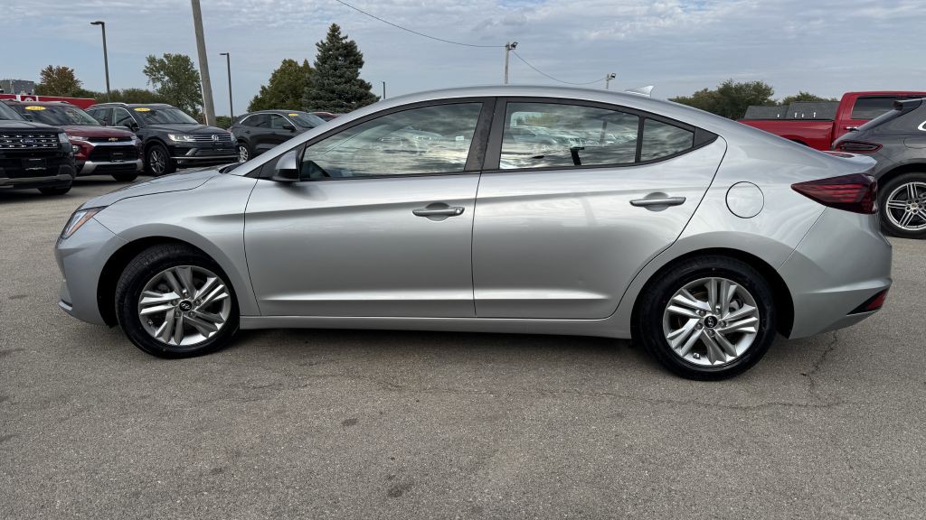 2020 Hyundai Elantra Image 4